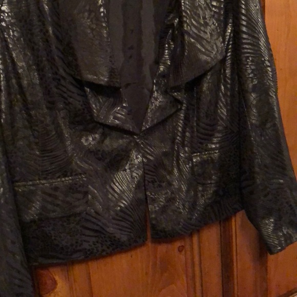 Light weight jacket - Picture 7 of 7